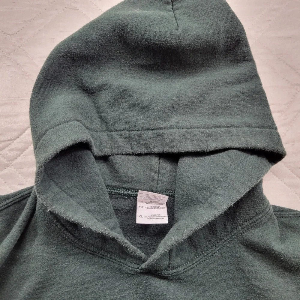 Gildan Heavy dark green Dark Horse hoodie size XL